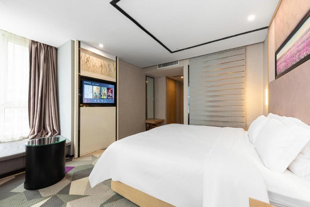 Lavande Hotel Nanchang Ai XI Hu Subway East Station Branch Dış mekan fotoğraf