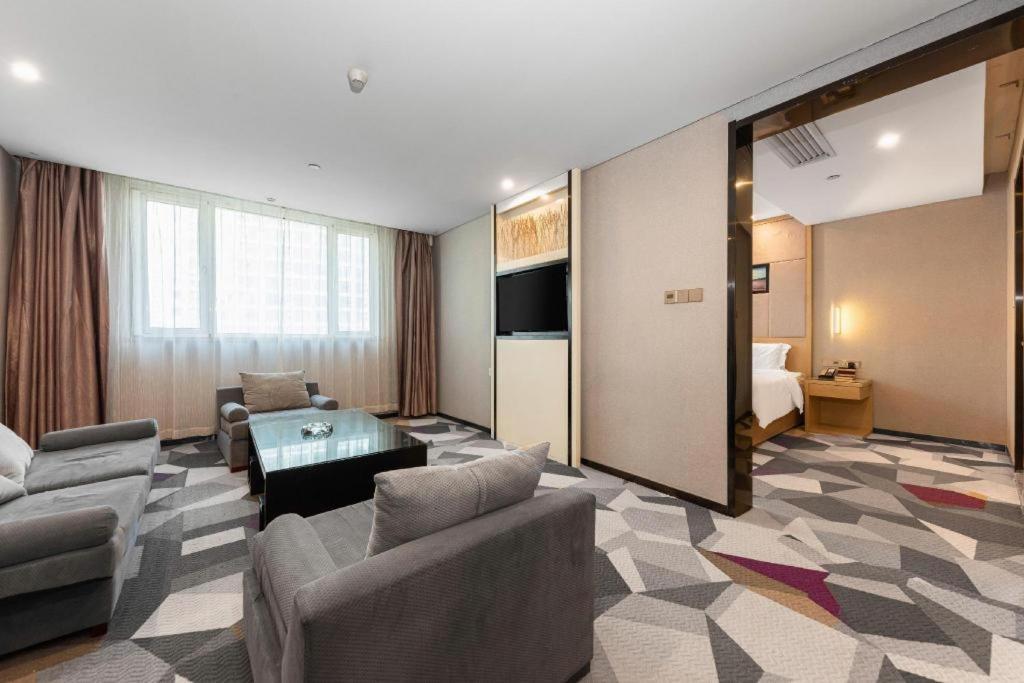 Lavande Hotel Nanchang Ai XI Hu Subway East Station Branch Dış mekan fotoğraf