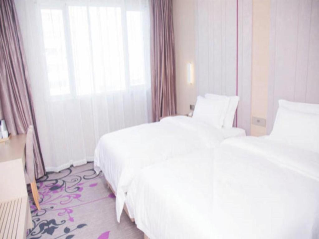 Lavande Hotel Nanchang Ai XI Hu Subway East Station Branch Dış mekan fotoğraf