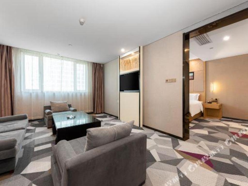 Lavande Hotel Nanchang Ai XI Hu Subway East Station Branch Dış mekan fotoğraf