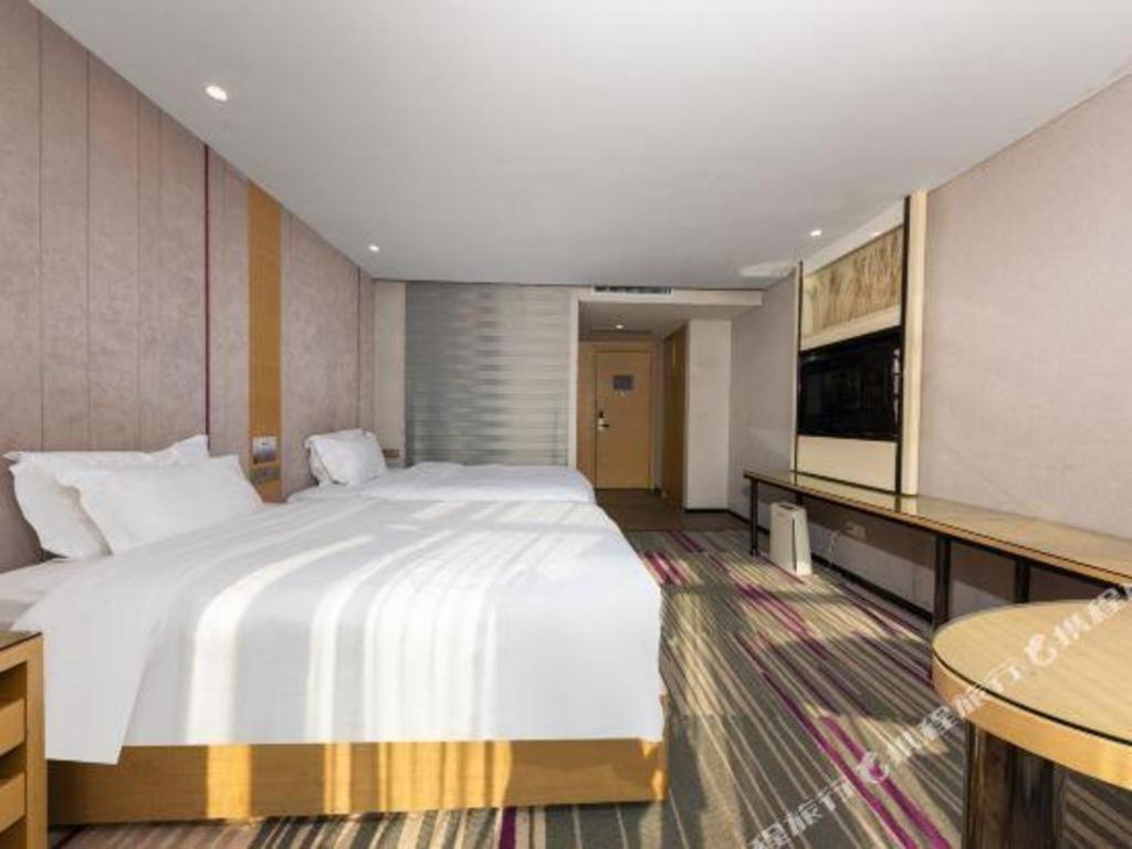 Lavande Hotel Nanchang Ai XI Hu Subway East Station Branch Dış mekan fotoğraf
