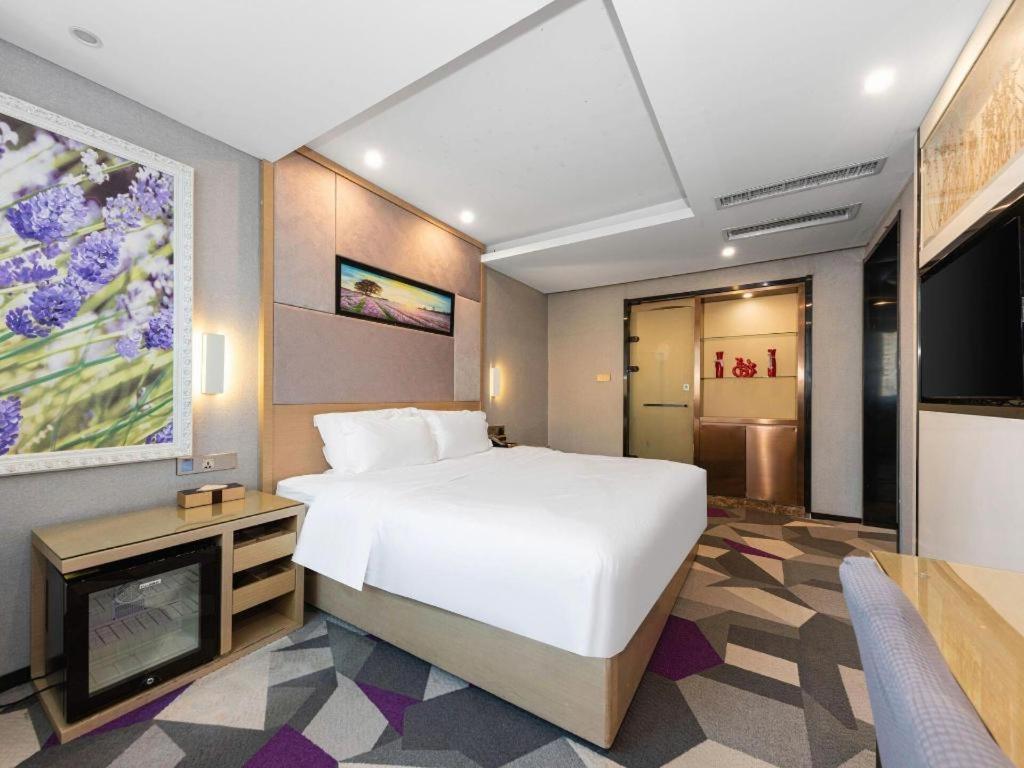 Lavande Hotel Nanchang Ai XI Hu Subway East Station Branch Dış mekan fotoğraf